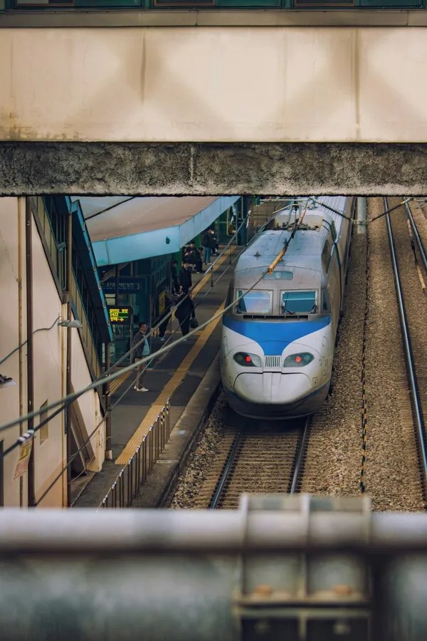train to busan estacion daejeon