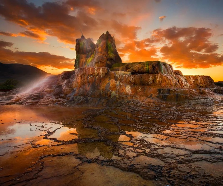 15 off-the-beaten-track places in the USA you didn't know existed 10 Fly Geyser, Nevada
