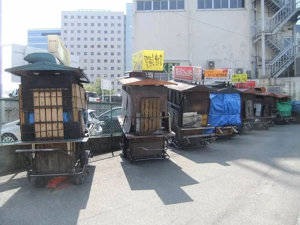 Unique Things to Do in Japan That You Won't Find Anywhere Else 11 Yatai Japan