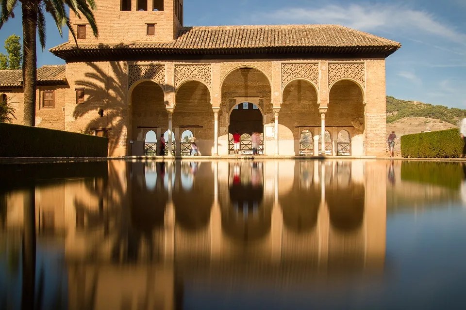 Planning a Southern Spain Road Trip- Planning, routes, helpful resources, and everything you need to know 23 granada southern spain road trip