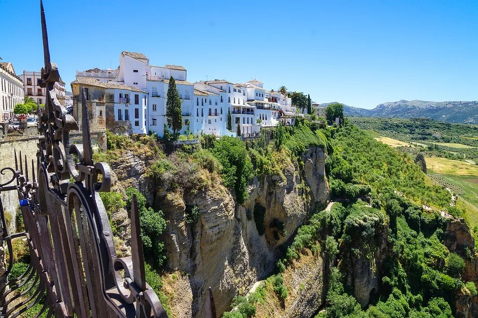 Planning a Southern Spain Itinerary in 2 Weeks- Everything You Need to Know 12 ronda