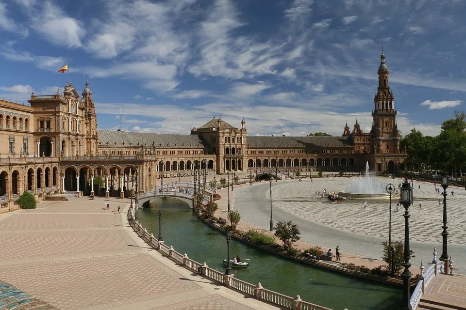 Spain Bucket List- 83 Unique Things You Must Experience When Visiting Spain 65 seville