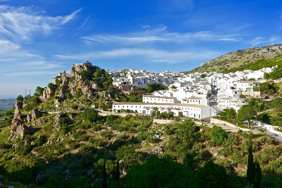 Planning a Southern Spain Road Trip- Planning, routes, helpful resources, and everything you need to know 36 zuheros