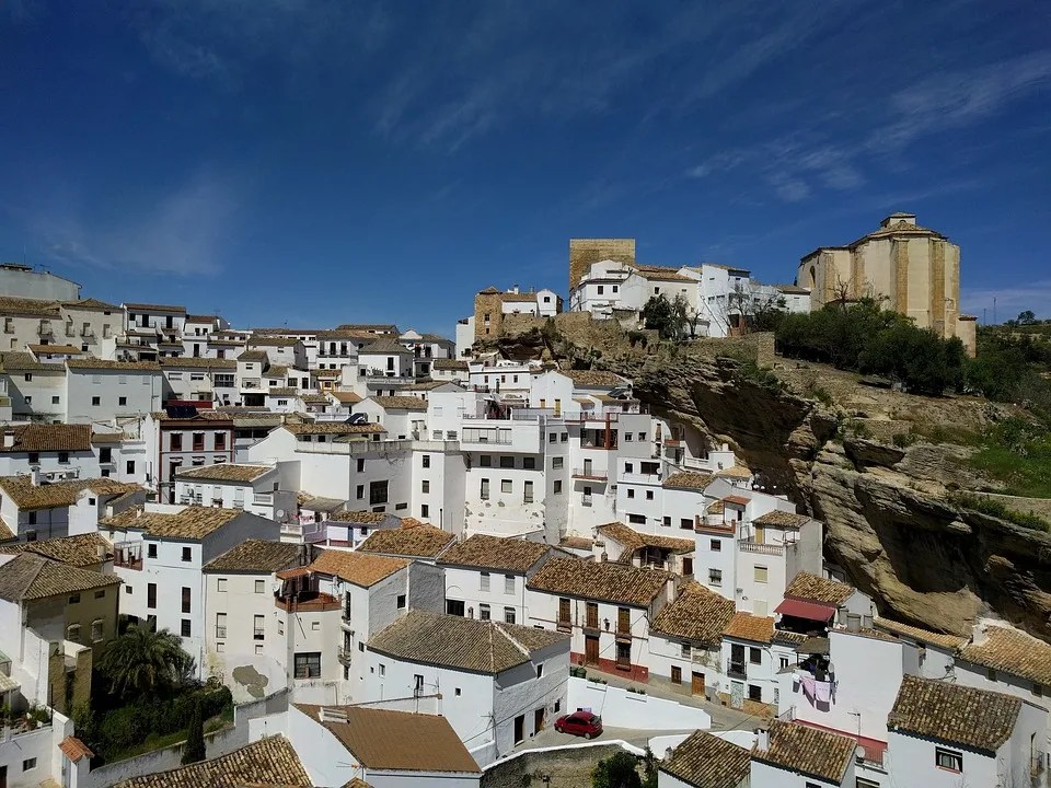 28 Most Underrated Cities in Spain Everyone Should Visit 17 setenil de la bodegas spain