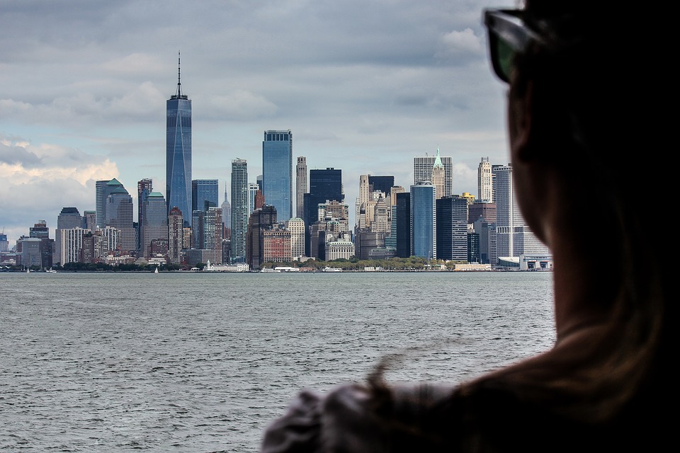 20 Awesome Things To Do Alone In NYC- New York For Solo Travelers things to do alone in nyc