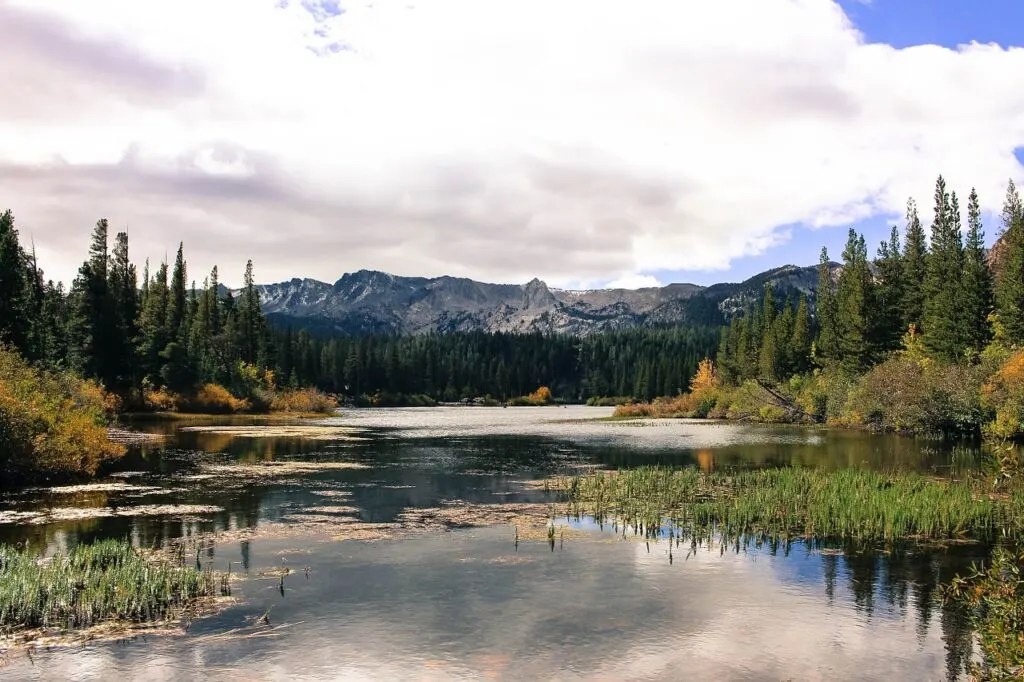 23 Best Fall Vacations In The US For Your Next Trip 20 Mammoth Lakes