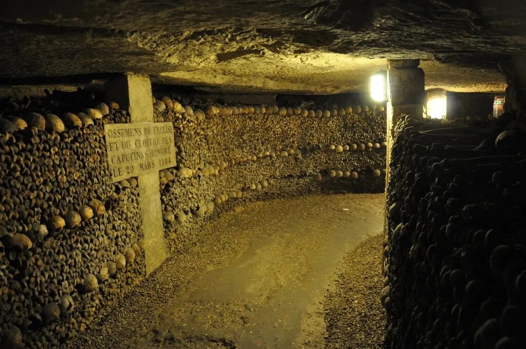 Traveling Solo In Paris- Ultimate Guide To Taking A Solo Trip To Paris 17 paris catacombs