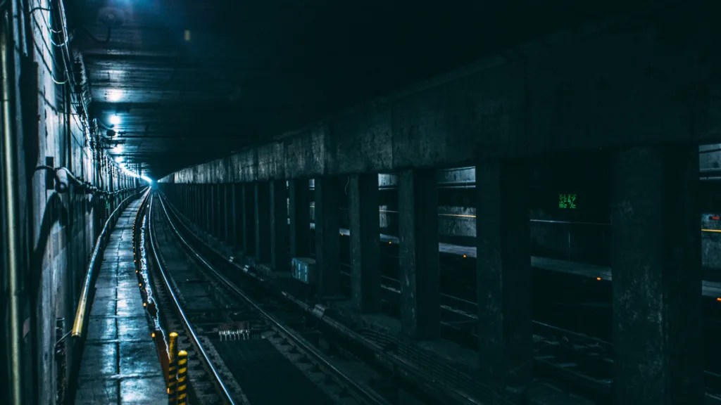 A Complete Guide To Visiting The Underground Tunnels Of Los Angeles 10 la underground