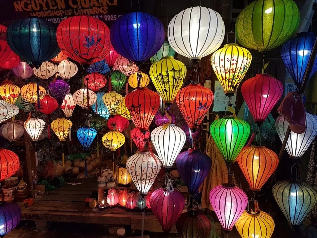 Ultimate Guide To Shopping In Vietnam- Everything You Need To Know 8 lanterns shopping in vietnam