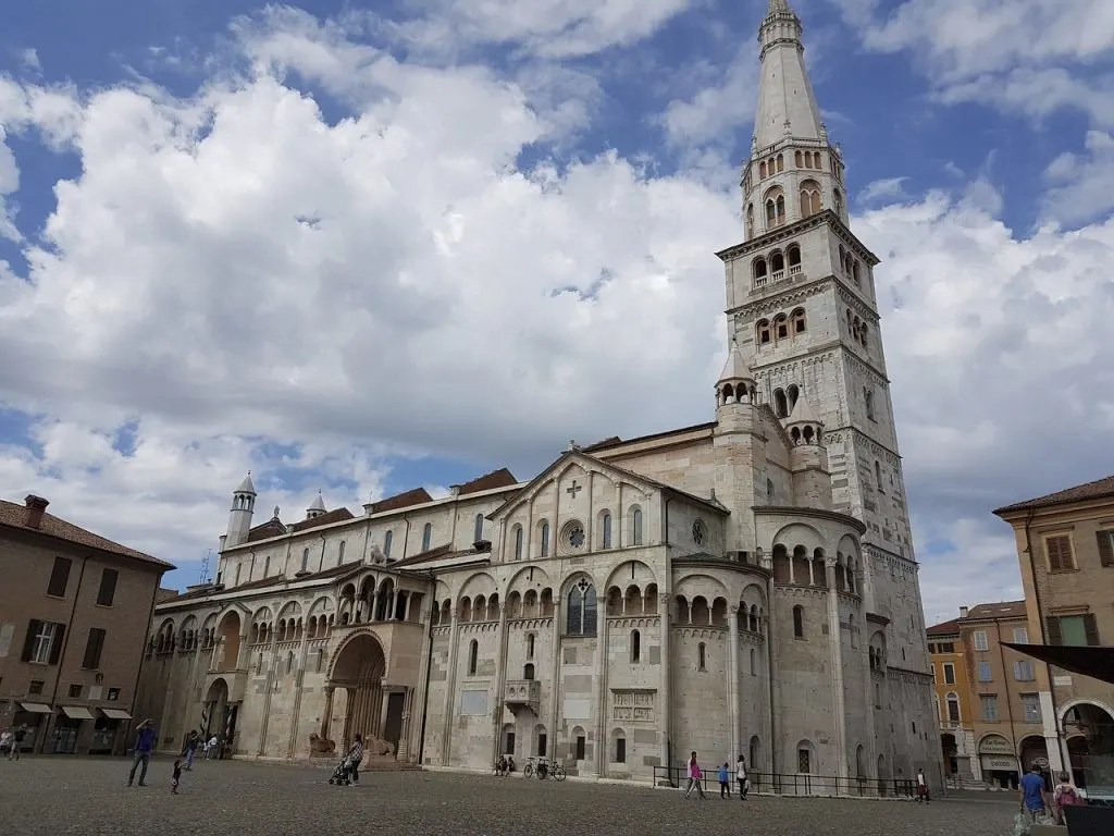30 Hidden Gems In Northern Italy You Didn't Know Existed 27 modena