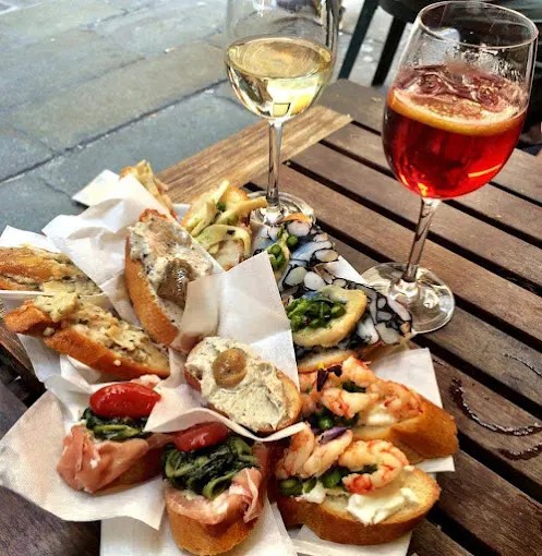 21 Hidden Gems In Venice For An Unforgettable Adventure 6 all arco bar venice off the beaten track