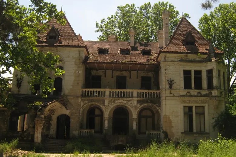 Castles In Serbia- 18 Historic Serbian Castles You Should Visit 6 Spitzer Castle