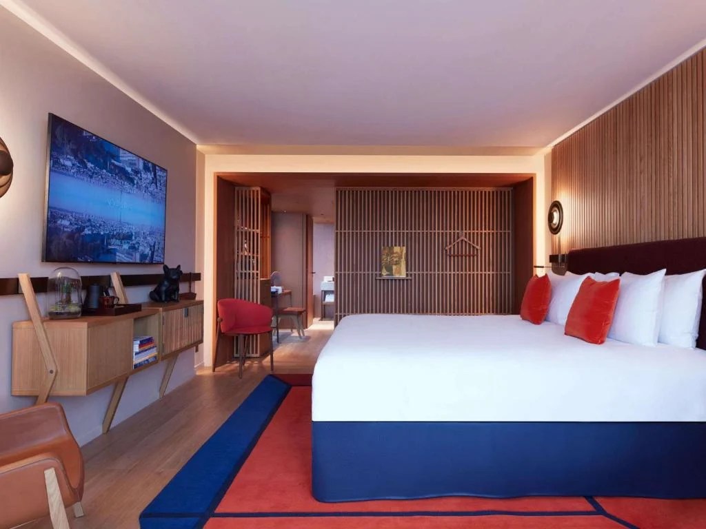 17 Best Boutique Hotels In Paris For An Unforgettable Stay 7 s:o