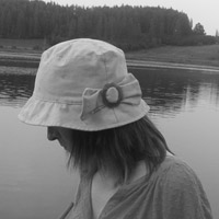 In patrick modianos 2007 erschienenem roman «im café der verlorenen jugend» ist es der privatdetektiv pierre caisley, der eine geheimnisvolle . Muriel Friboulet - Pastiches