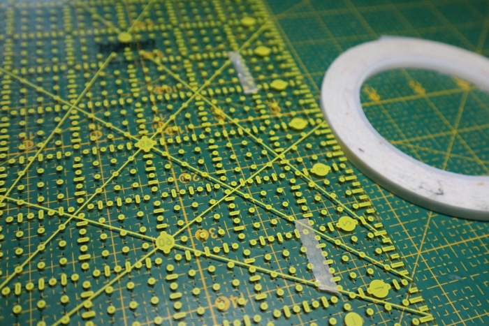 Mes règles de patchwork glissent sur mes tissus ? Comment faire ?