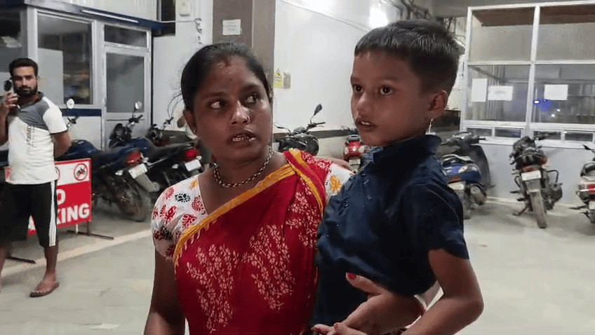 ধর্মনগর জেলা হাসপাতালে চিকিৎসা পরিষেবা নিয়ে চরম ক্ষোভ, জরুরি বিভাগে একজন চিকিৎসক দিয়ে পরিষেবা চালানোর অভিযোগ