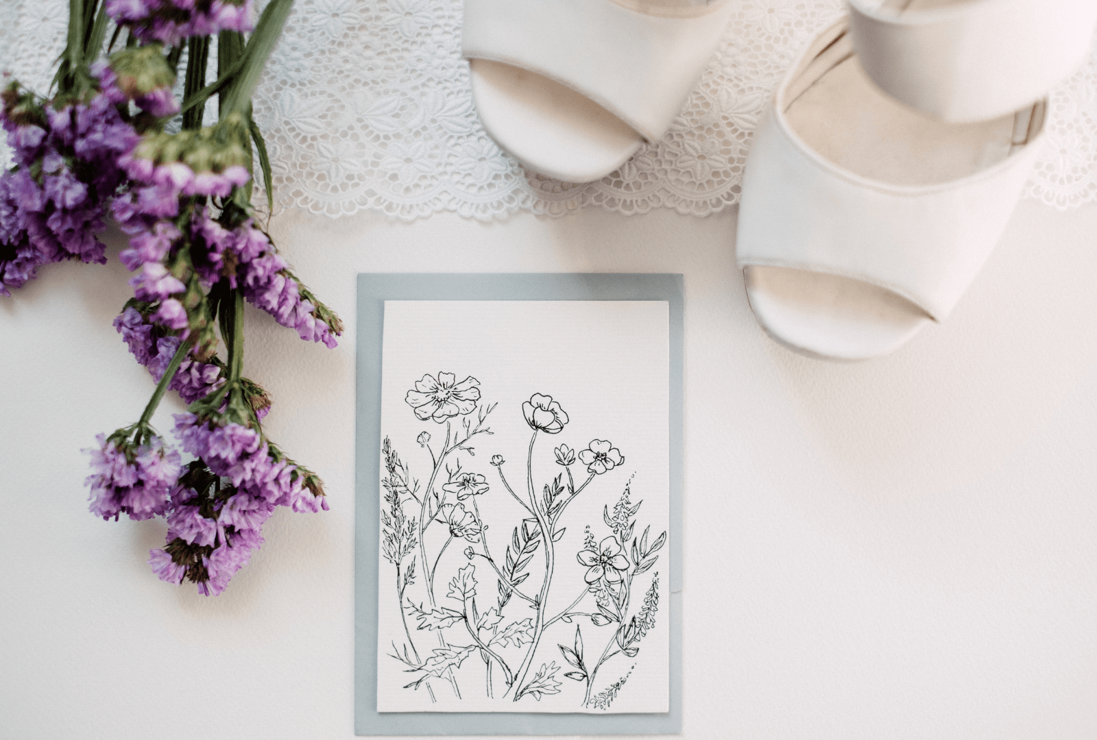 What to Write in a Wedding Card: 33 Wedding Card Messages for the Happy Couple