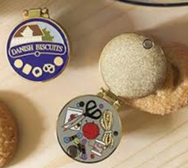 Danish cookie badge