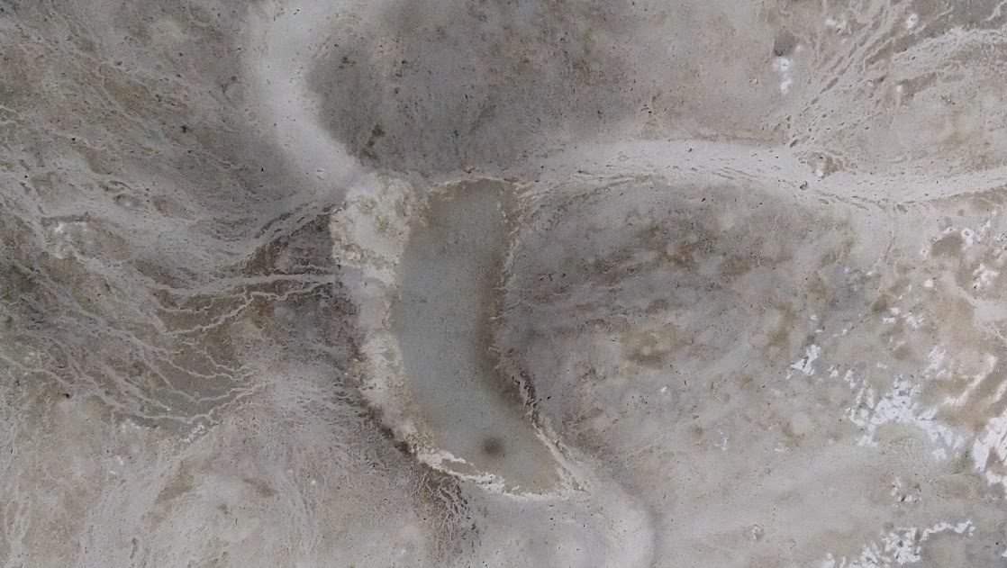 serie lost sea, Waddenklei, afgewerkte olie op papier, detail