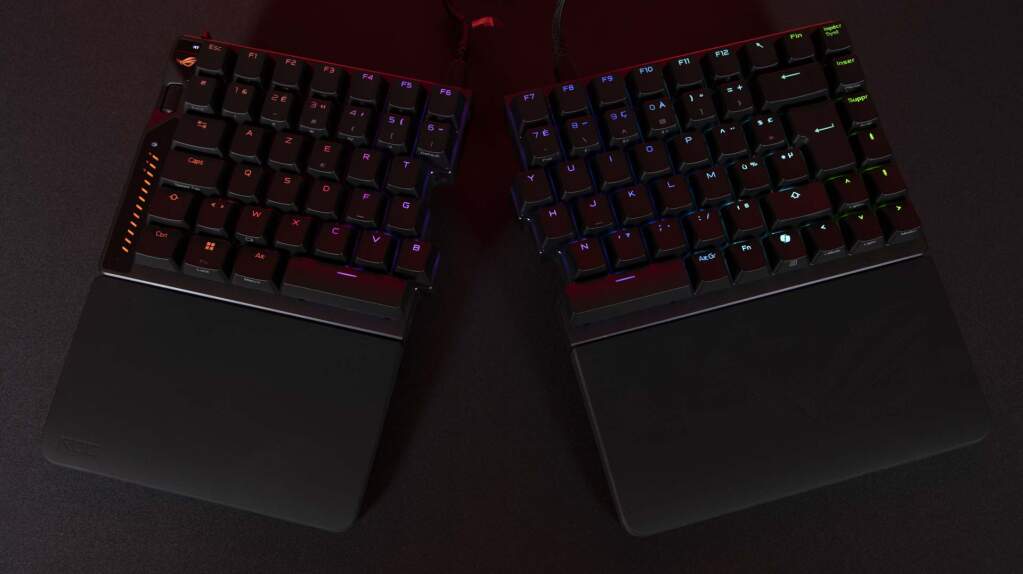 ASUS ROG Falcata RGB (3)