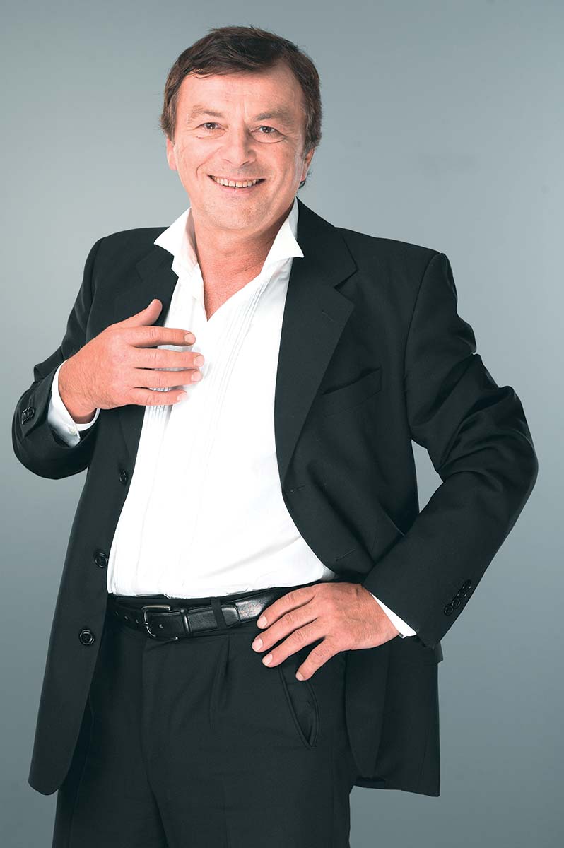 Pavel trávníček (born october 26, 1950) is a czech actor. Zivotopis Pavel Travnicek