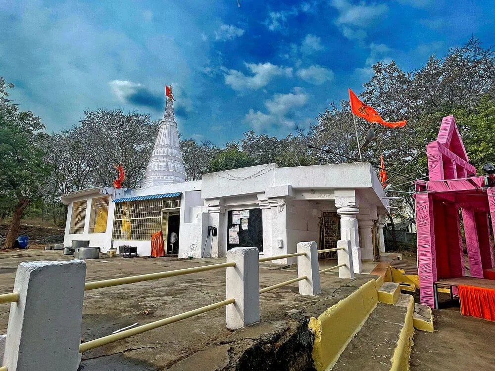 Sacred Varad Vinayak Temple Gavarala, Bhadravati, Chandrapur