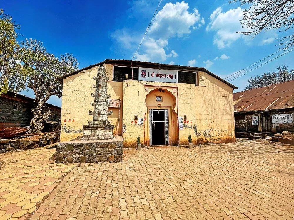 Shree Jarandeshwar Maruti Temple Jarandeshwar, Koregaon, Satara