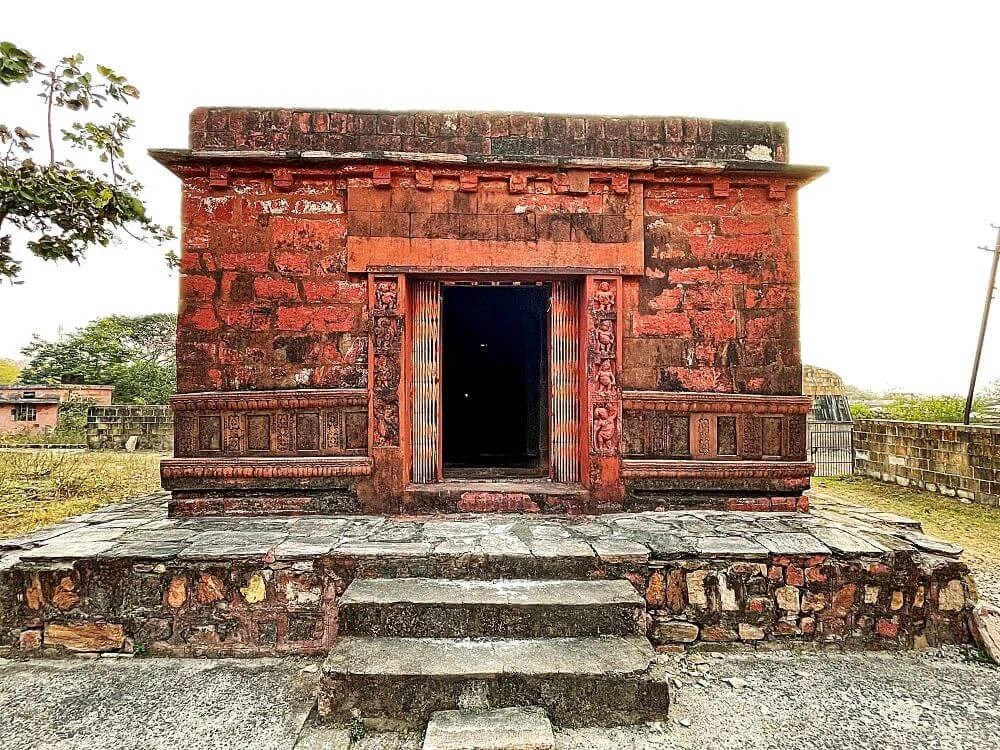 Sacred Keval Nrsinh / Rudra Nrsinh Temple, Mahakavi Kalidas Smarak Ramtek Tekadi, Ramtek, Nagpur