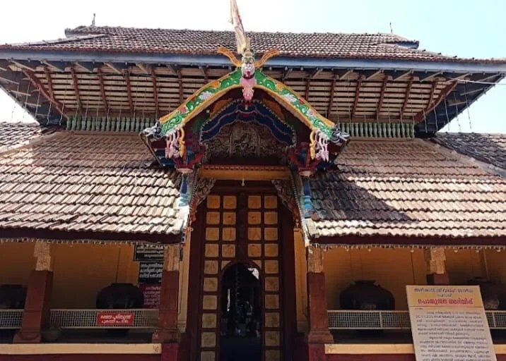Shri Azheekal Shree Varaha Devaswom Azheekal, Cherai, Ernakulam