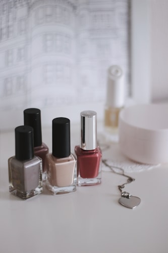 Artistic Design Press-On Nails