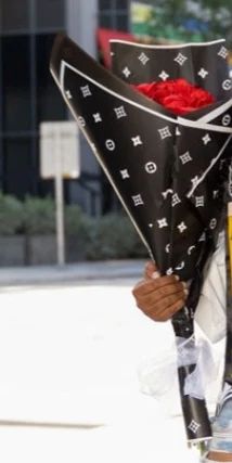 Rose Bouquet Payhip - Incredible 8K Ocean Wallpapers | Free Download