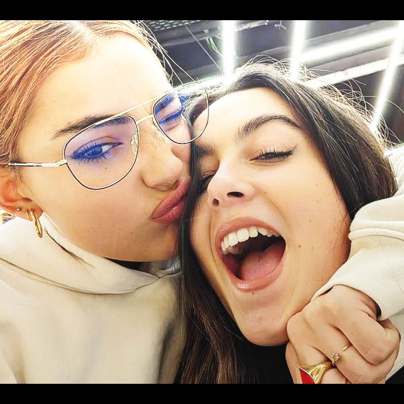 Daylight Payhip - Perfect High Resolution Minimal Illustrations | Free Download