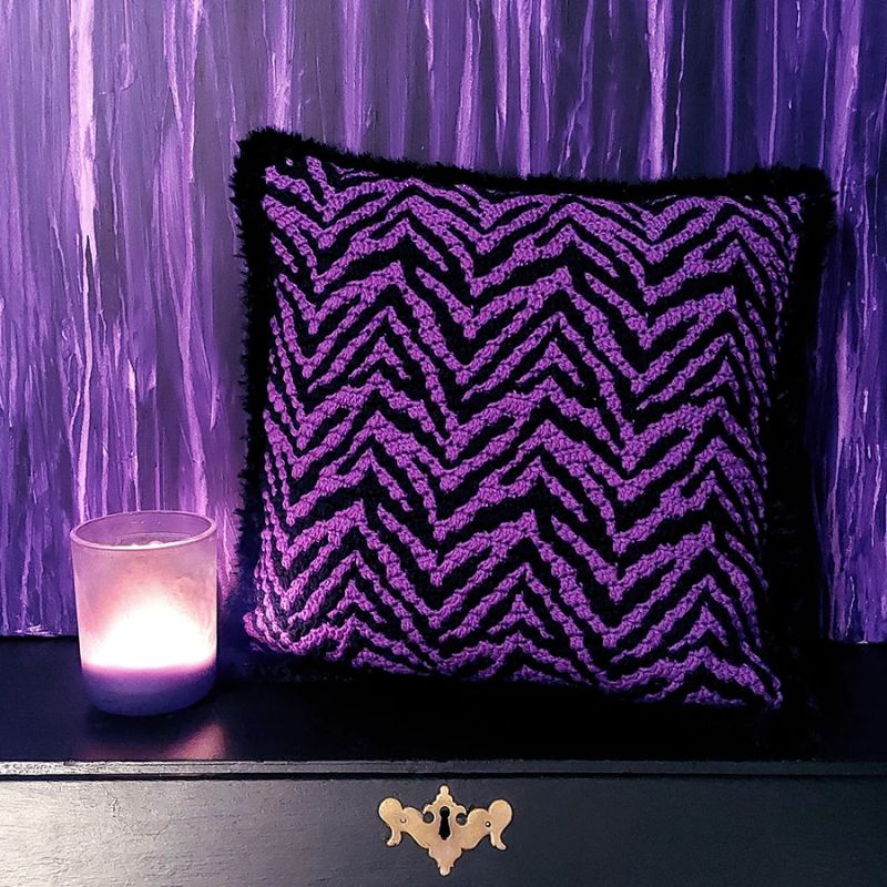 Wild Horses Payhip - Download Classic City Illustration | Mobile