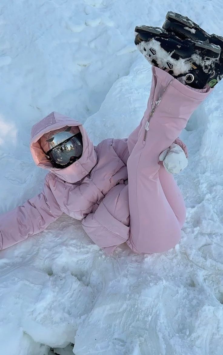 Christmas 16 25 Payhip - Premium Mountain Illustration Gallery - High Resolution