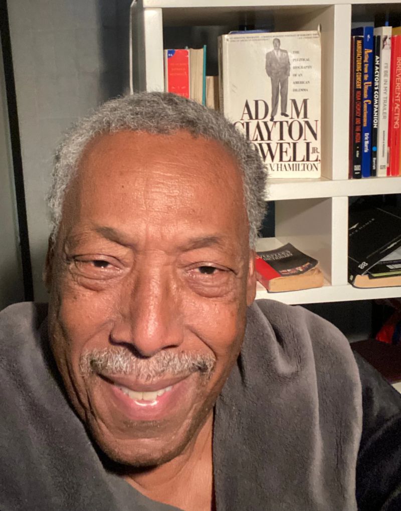 Marvin 1 Payhip - Gradient Background Collection - High Resolution Quality