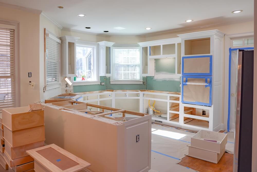 Cabinet maker
