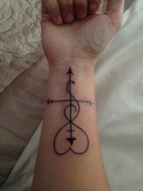 Chrissi Cameron On Twitter: "New Tattoo :) Love It Always Follow@My Heart # Tattoo #Followyourheart Http://T.co/Bvvuvsjbd7" / Twitter 800_x_600_jpg
