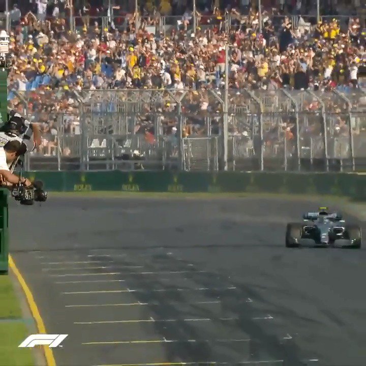 Bottas Slaat Toe In Australie Verstappen Direct Op Podium Nos