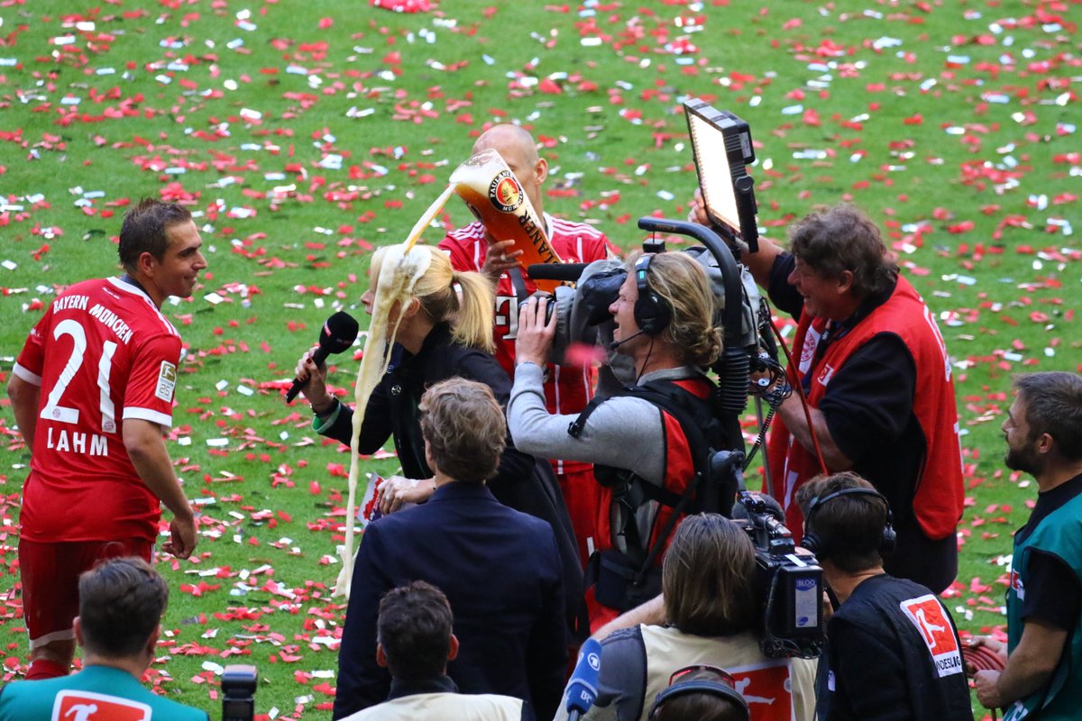 Bayern Munich Wins The Bundesliga Title & The Players Poured Beer On Everyone