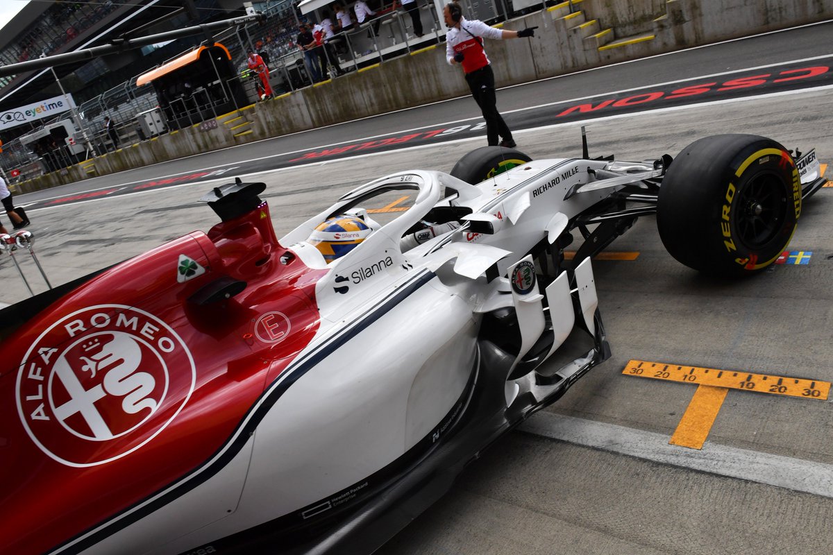 Alfa Romeo Racing On Twitter Double Trouble Alert Off