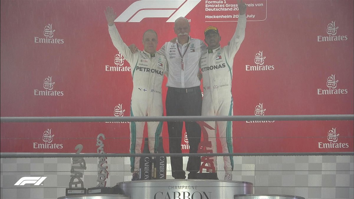 Hasil F1 Gp Jerman Sebastian Vettel Kecelakaan Lewis
