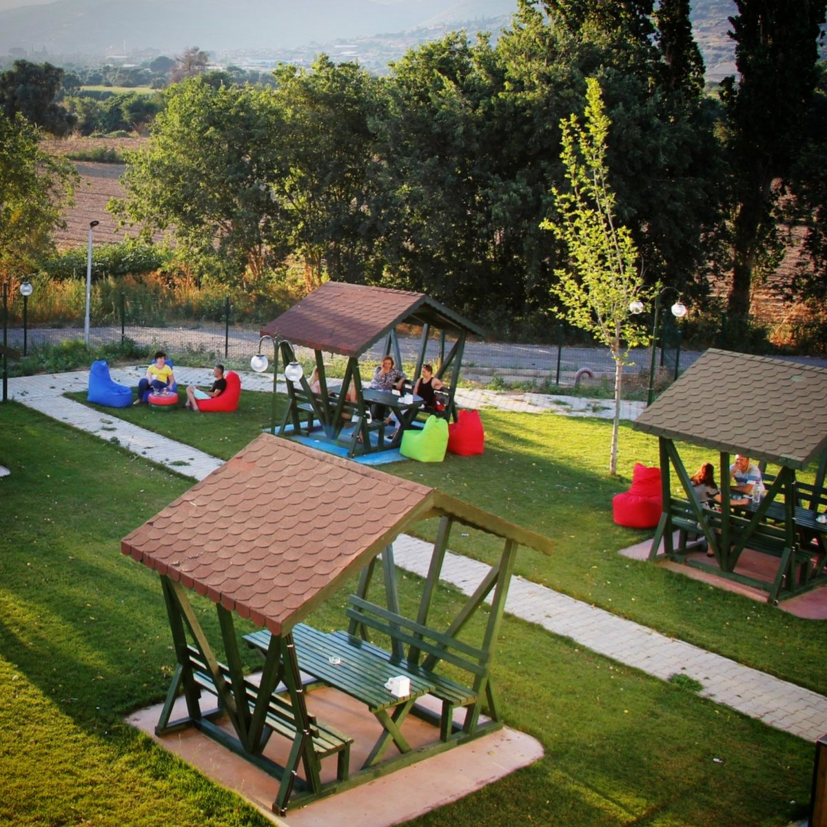 Izmir Karsiyaka Tay Park