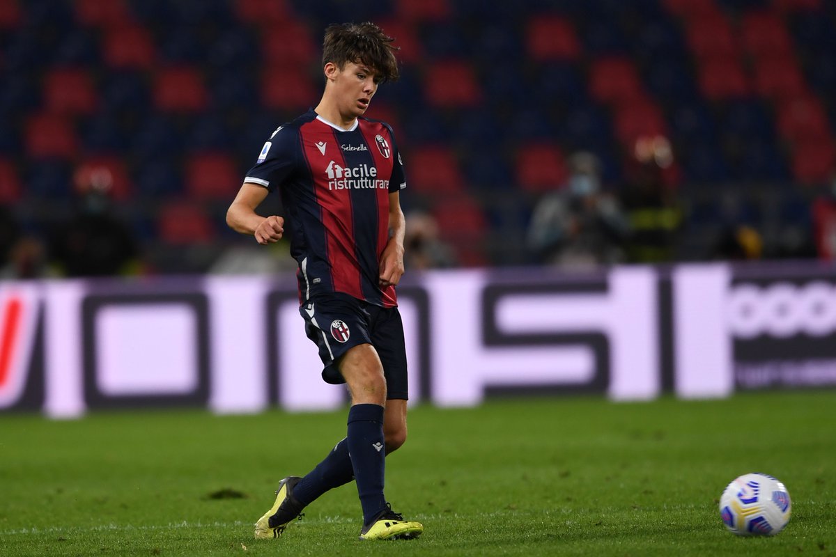 Sinisa Mihajlovic Talks Up Aaron Hickey After Scot Makes Successful Bologna Bow Central Fife Times Aaron Hickey is proud to have matched an elite group of Scottish football greats by scoring in Serie A.