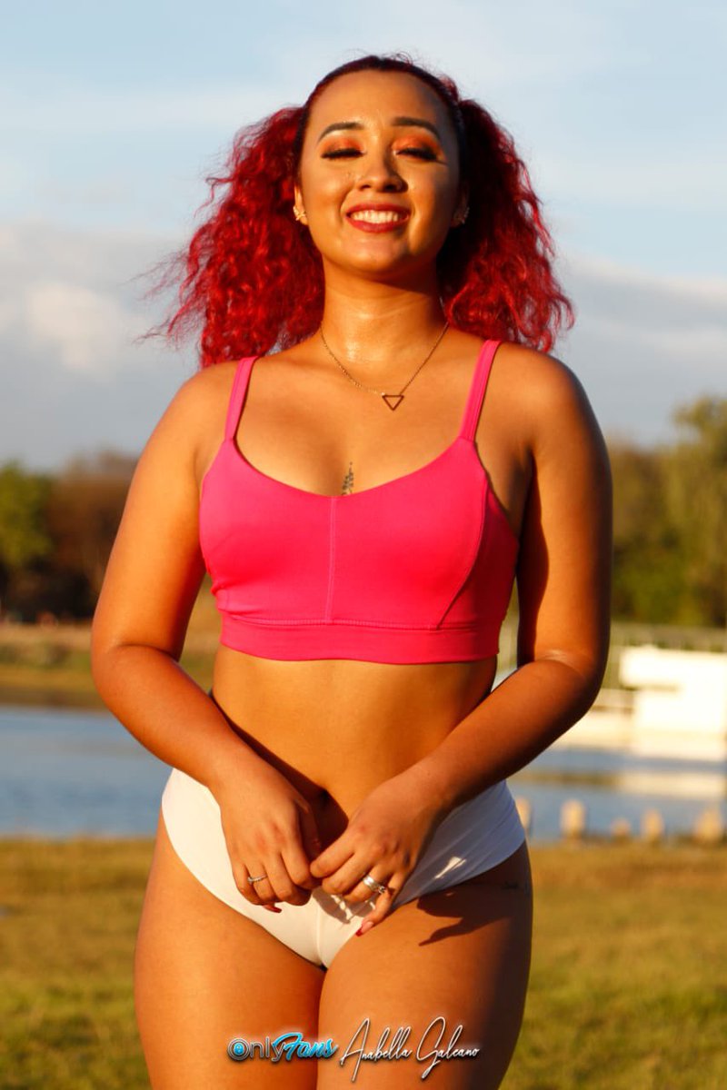 Jasuara Robleto on X: Así de feliz cada ves que grabo videos con la  @AnabellaGaleano 🔥🔥 t.coYTorqo5gtY  X