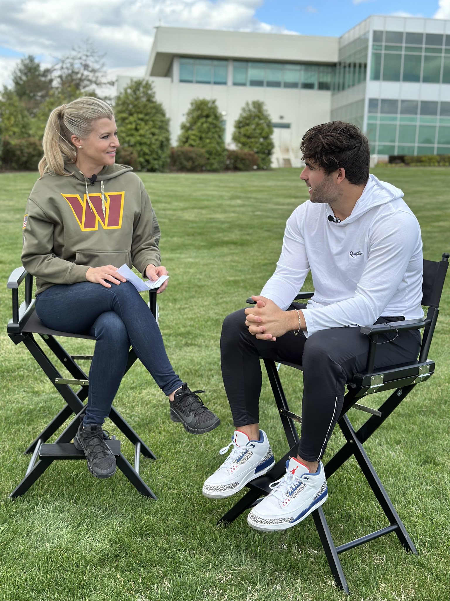 Secret Stars with Nita Starsession - Captivating Content