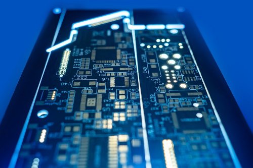 The great collection of circuit board wallpapers hd for desktop, laptop and mobiles. 8 Differents Types De Circuits Imprimes Quelle Est La Difference