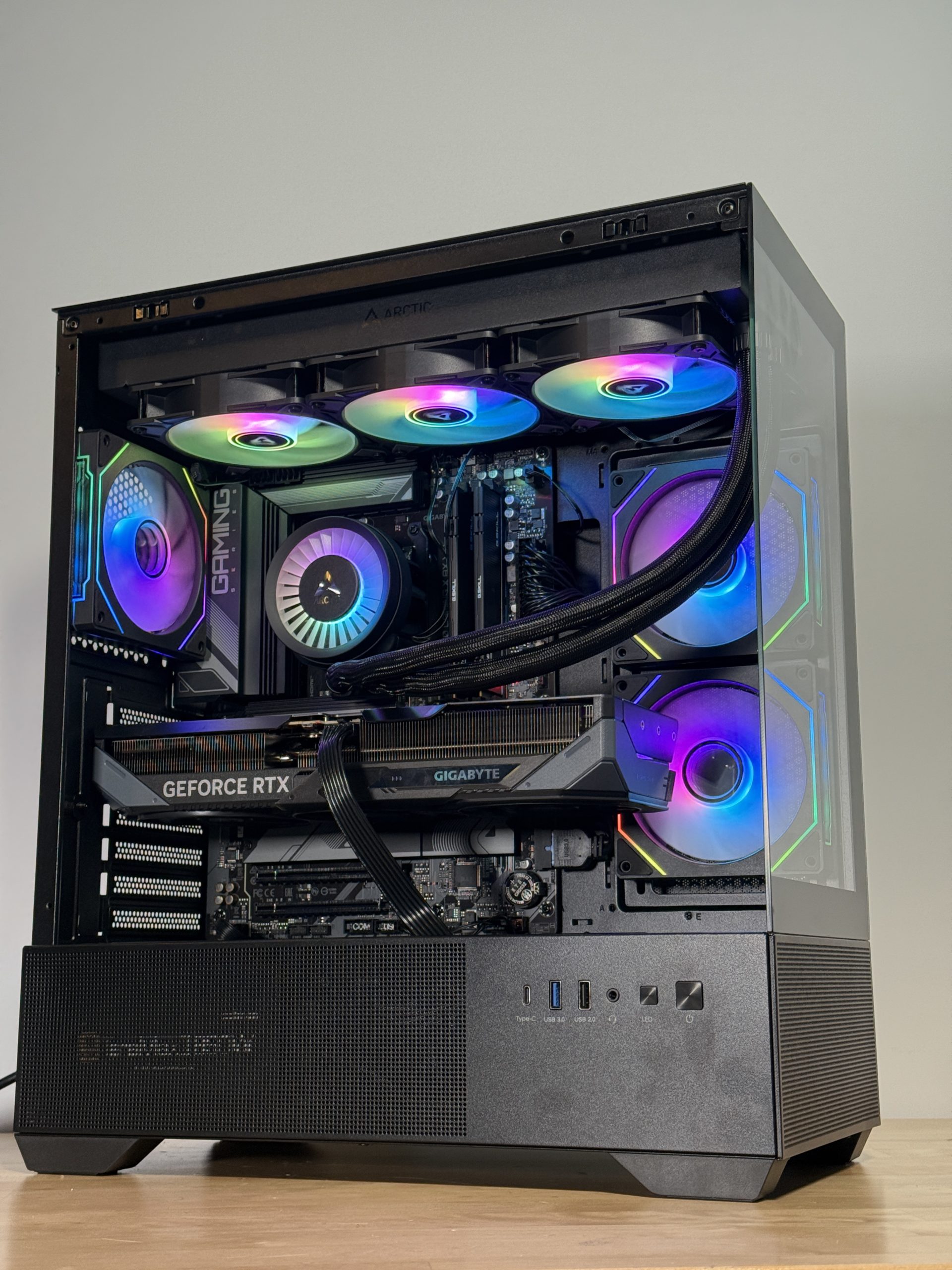 Ryzen 7 7800x3d RTX 5070 Gaming PC - PCs By Thomas