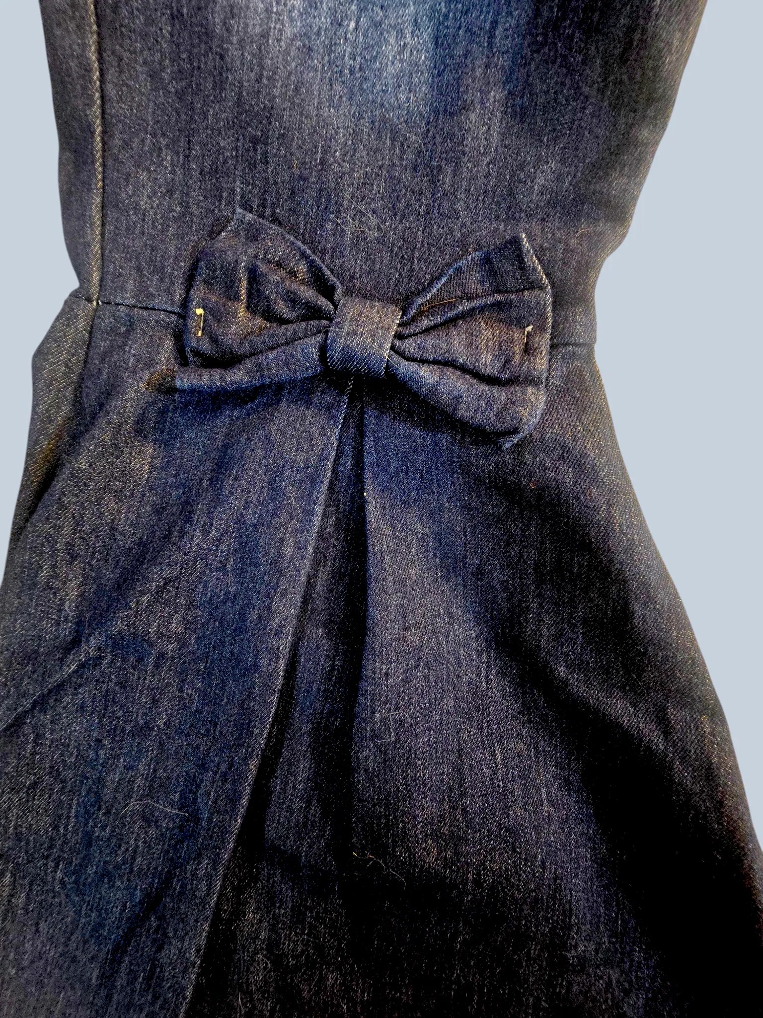 Girls Dark Wash Extreme Bell Bottom Denim Jeans Bow Accent Fringe Hem Size 140 9-10 image 2