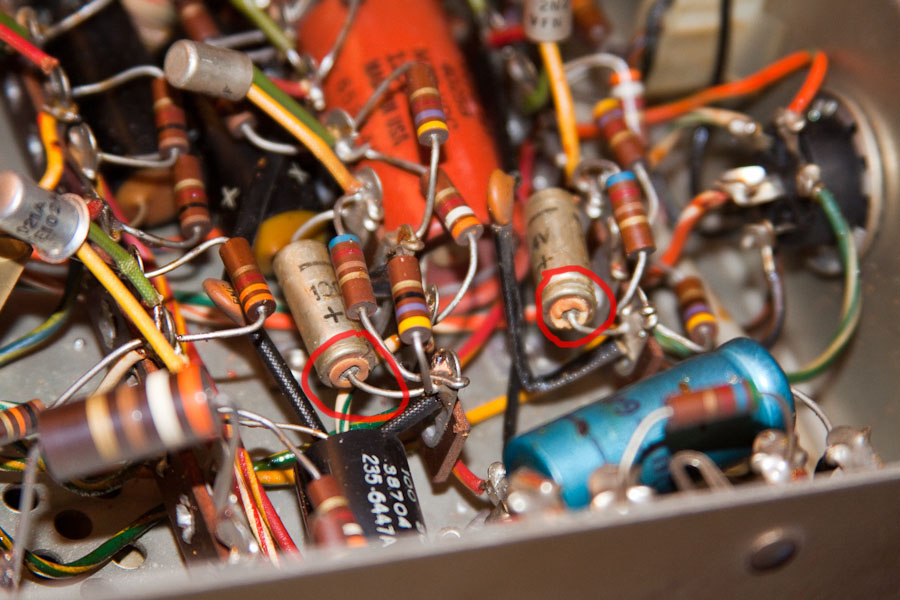 Amplifier Peak Pinball
