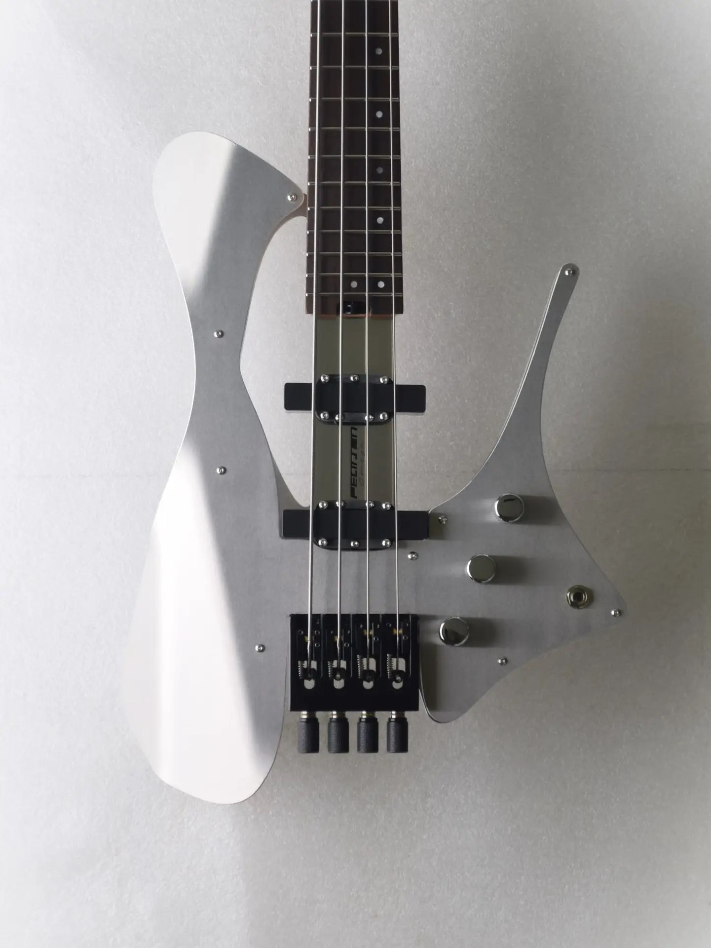 Pearson Omega 4 Standard Bass - Raw Aluminum